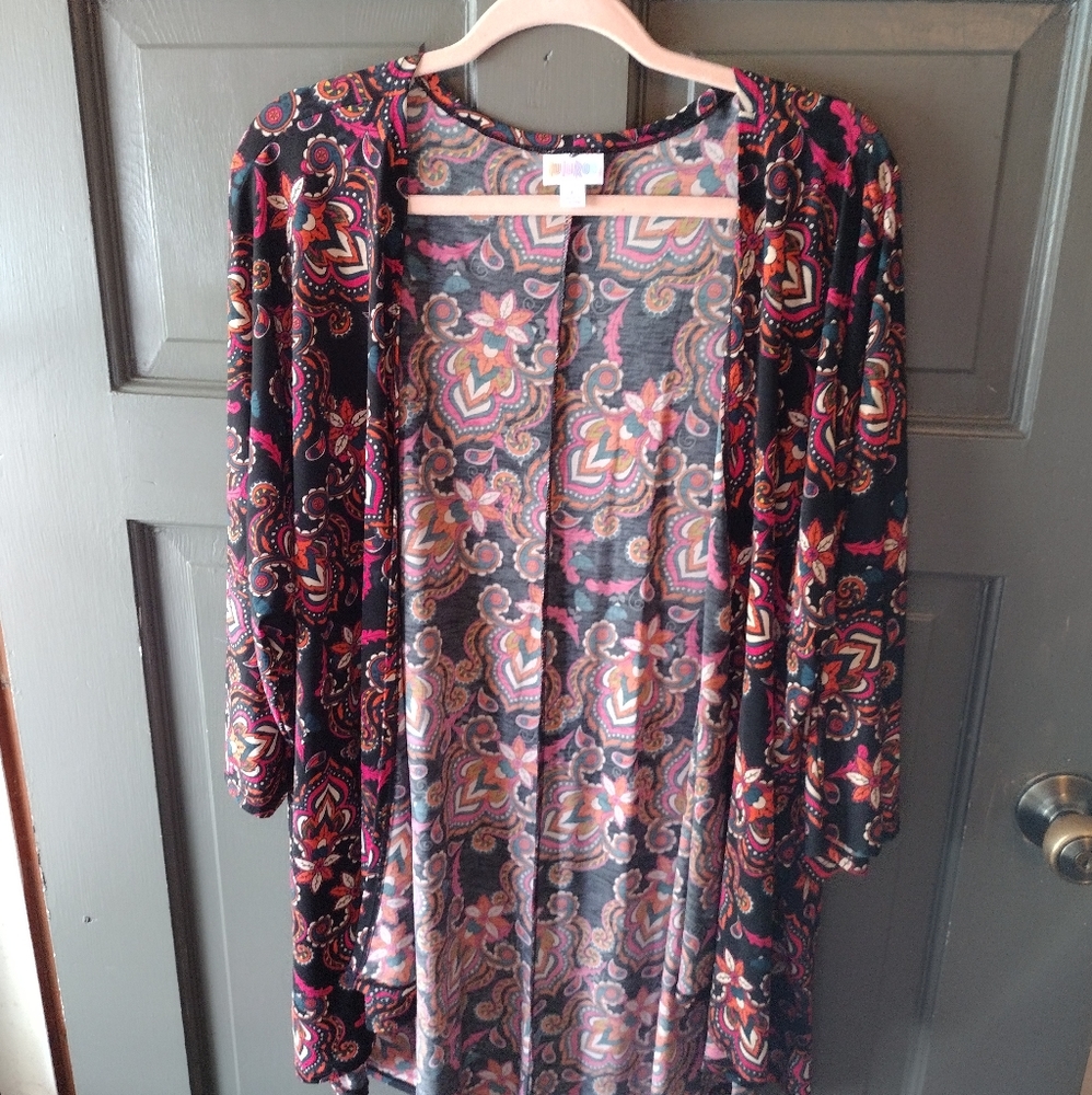 LuLaRoe Lindsay - Picture 2 of 4